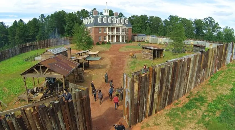 The Walking Dead Communities as Political Systems