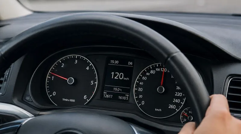 Why Your Speedometer Shows 100 While GPS Says 94